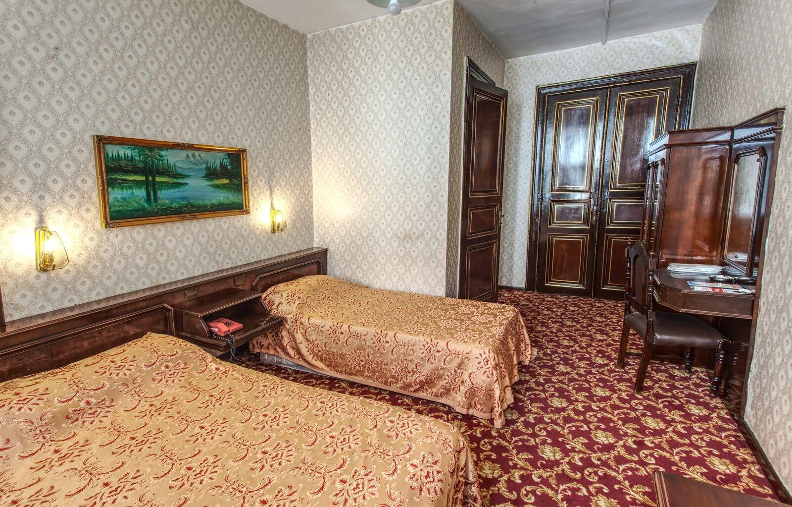 Grand Hotel De Londres Istanbul Exterior photo